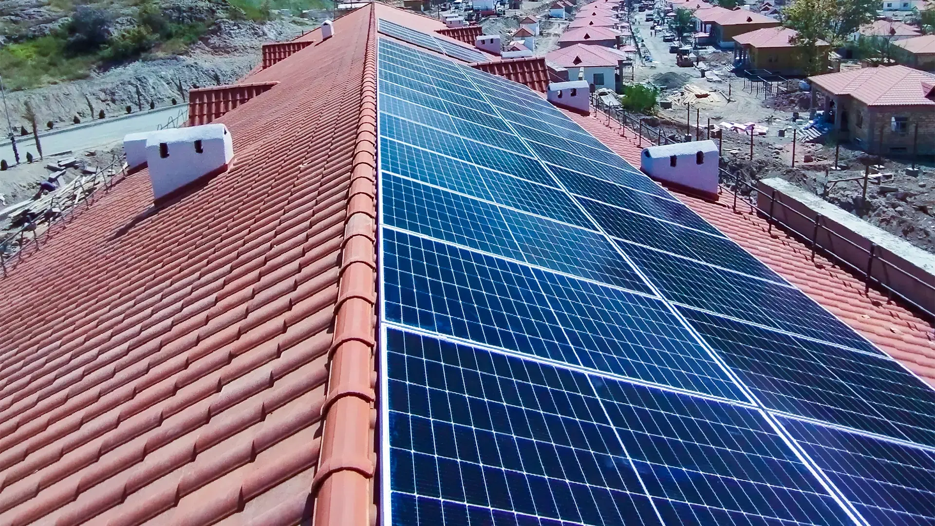 20 kVt Gücündə On-Grid Sistem –  Zabux Kənd Məktəbi üçün Günəş Enerjisi Layihəsi 